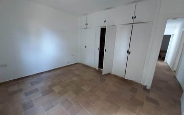 Property slide 39