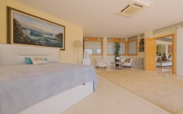 Property slide 14