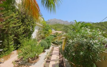 Property slide 26