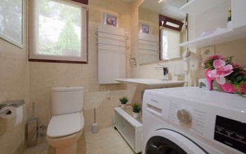 Property slide 43
