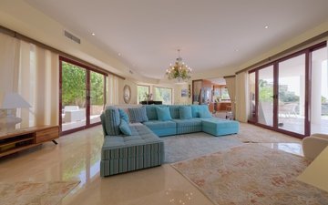 Property slide 48