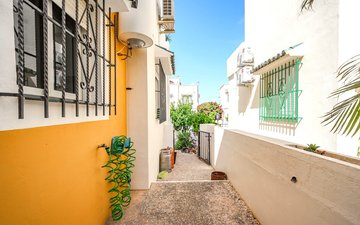 Property slide 38