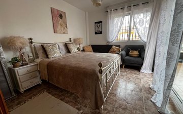 Property slide 22