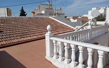 Property slide 49