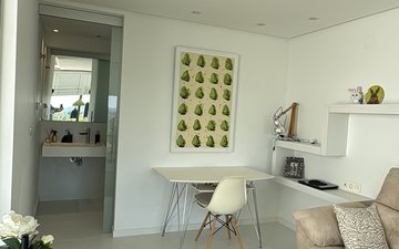 Property slide 14
