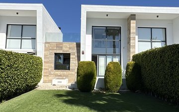 Property slide 22