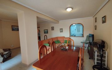 Property slide 44