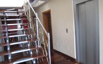 Property slide 31