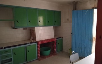 Property slide 21