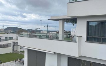 Property slide 30