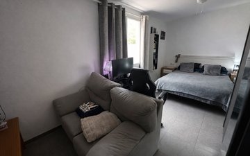 Property slide 44