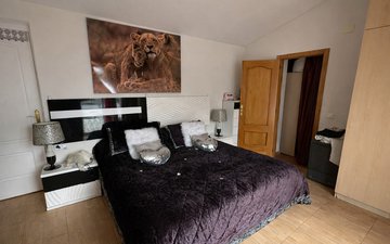 Property slide 24