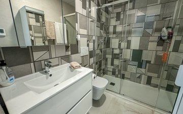 Property slide 18