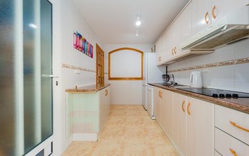 Property slide 17