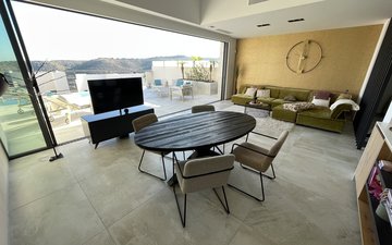 Property slide 14