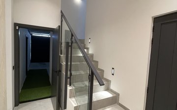 Property slide 25