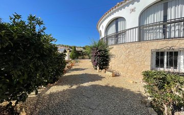 Property slide 17