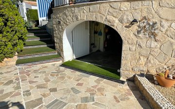 Property slide 34