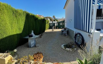 Property slide 10