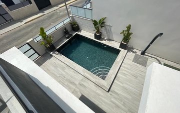 Property slide 39