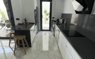 Property slide 21