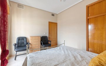 Property slide 21