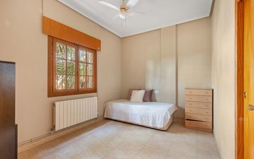 Property slide 23