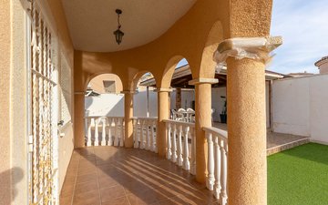 Property slide 41