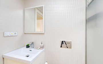 Property slide 23