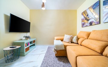 Property slide 16