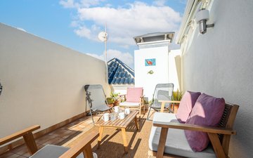 Property slide 25