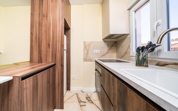 Property slide 22