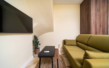 Property slide 18