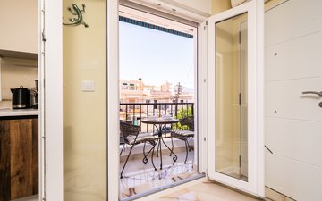 Property slide 19
