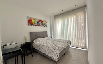 Property slide 10