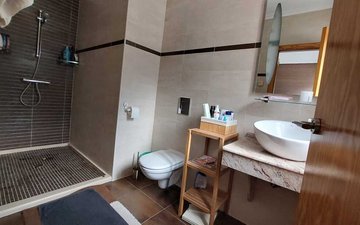 Property slide 19