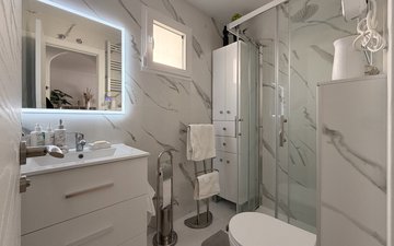 Property slide 16
