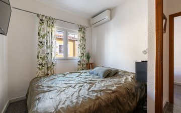 Property slide 14