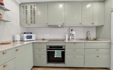 Property slide 17