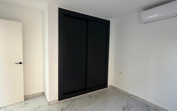 Property slide 10