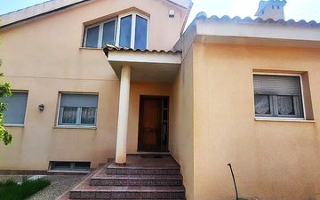 Property slide 6