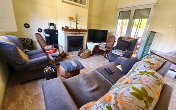 Property slide 20