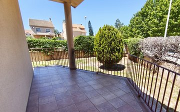 Property slide 23