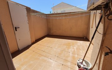 Property slide 44
