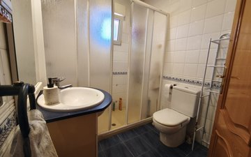 Property slide 48