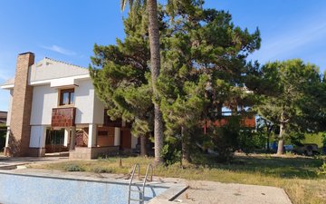 Property slide 4