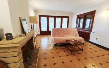 Property slide 15