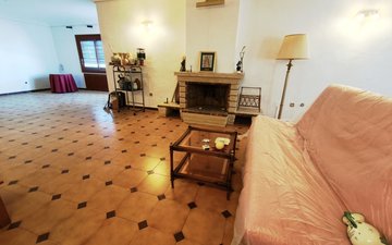 Property slide 17