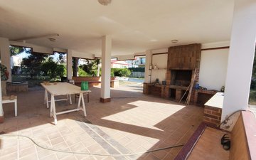 Property slide 50