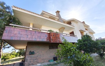 Property slide 34